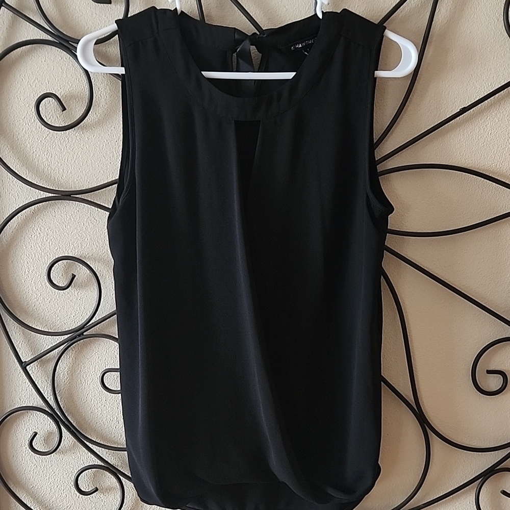 Black Sleeveless Top